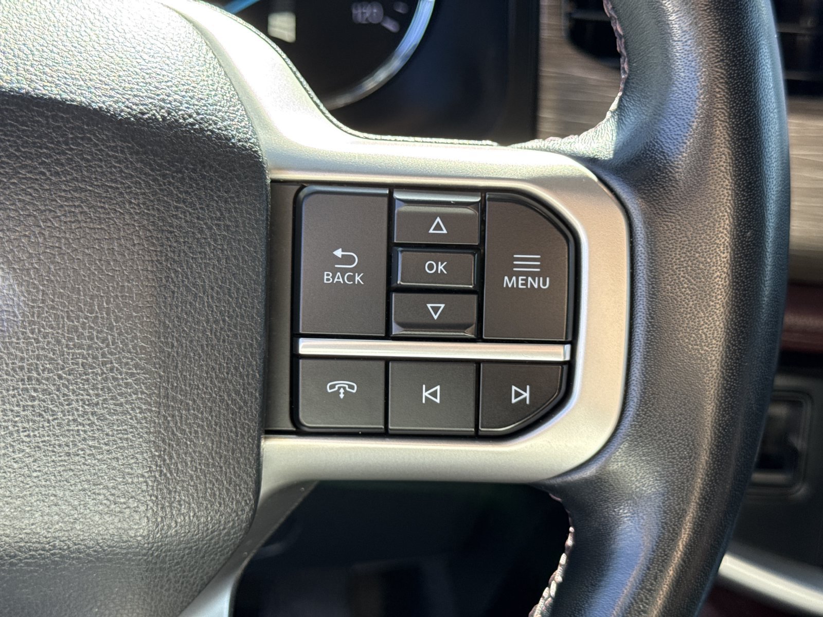 Certified 2024 Ford Expedition Limited RWD image 29