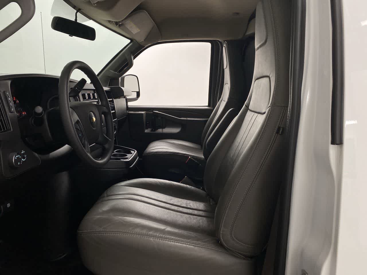 Used 2025 Chevrolet Express 2500 Extended w/ Driver Convenience Package RWD image 13