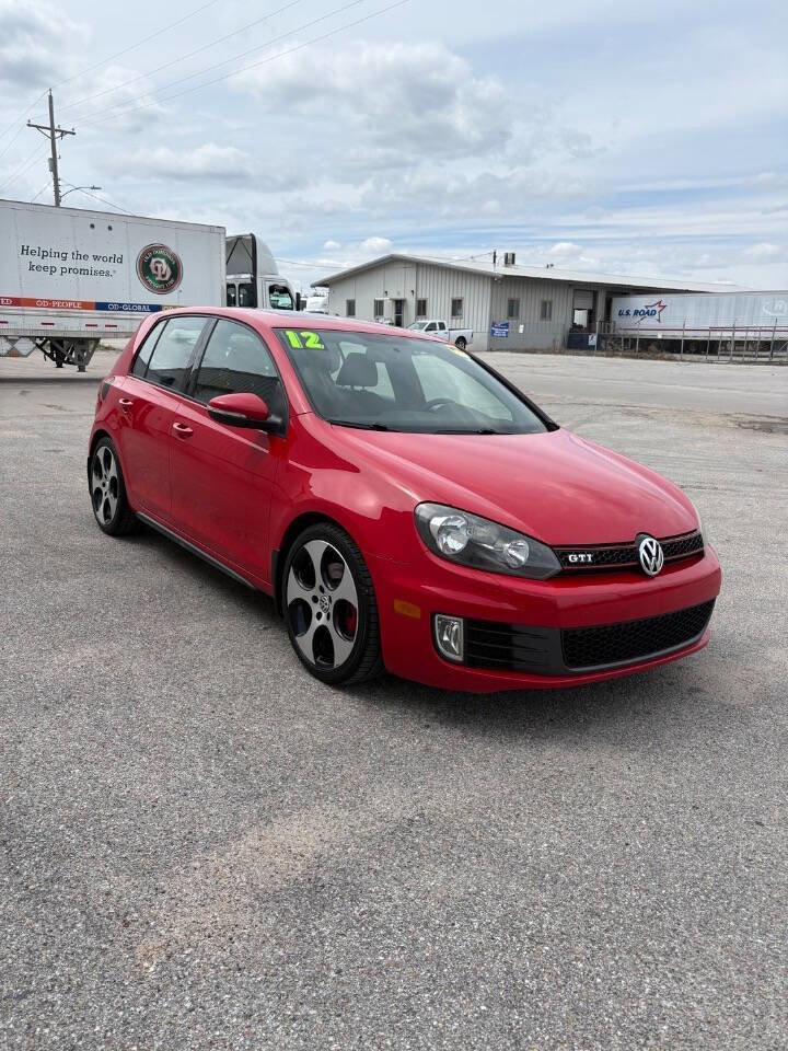 Used 2012 Volkswagen GTI 4-Door FWD image 2