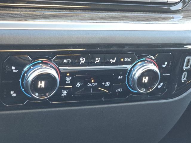 New 2026 GMC Sierra 1500 Elevation image 29