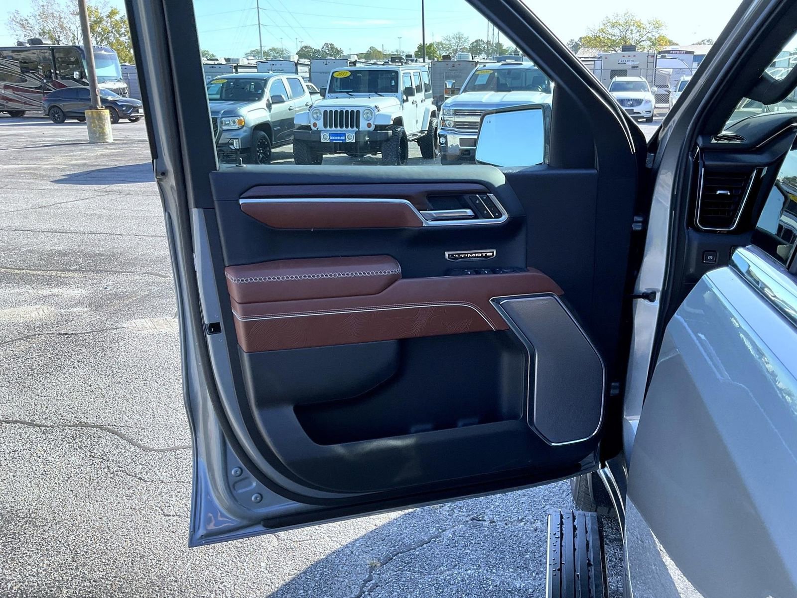 New 2026 GMC Sierra 1500 Denali Ultimate image 9