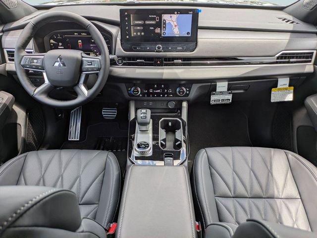 New 2026 Mitsubishi Outlander SEL Black Edition FWD image 18