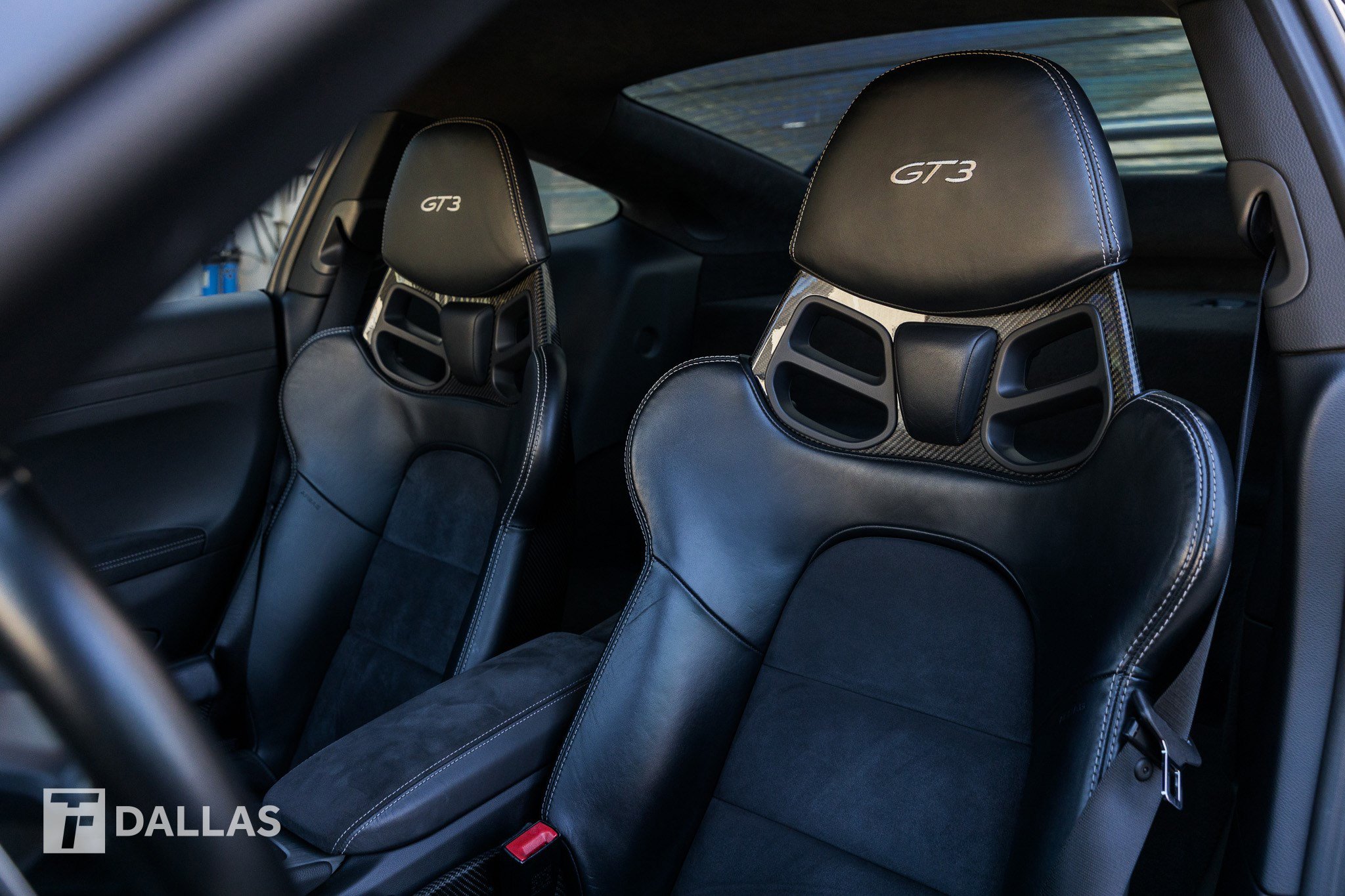 Used 2018 Porsche 911 GT3 image 25