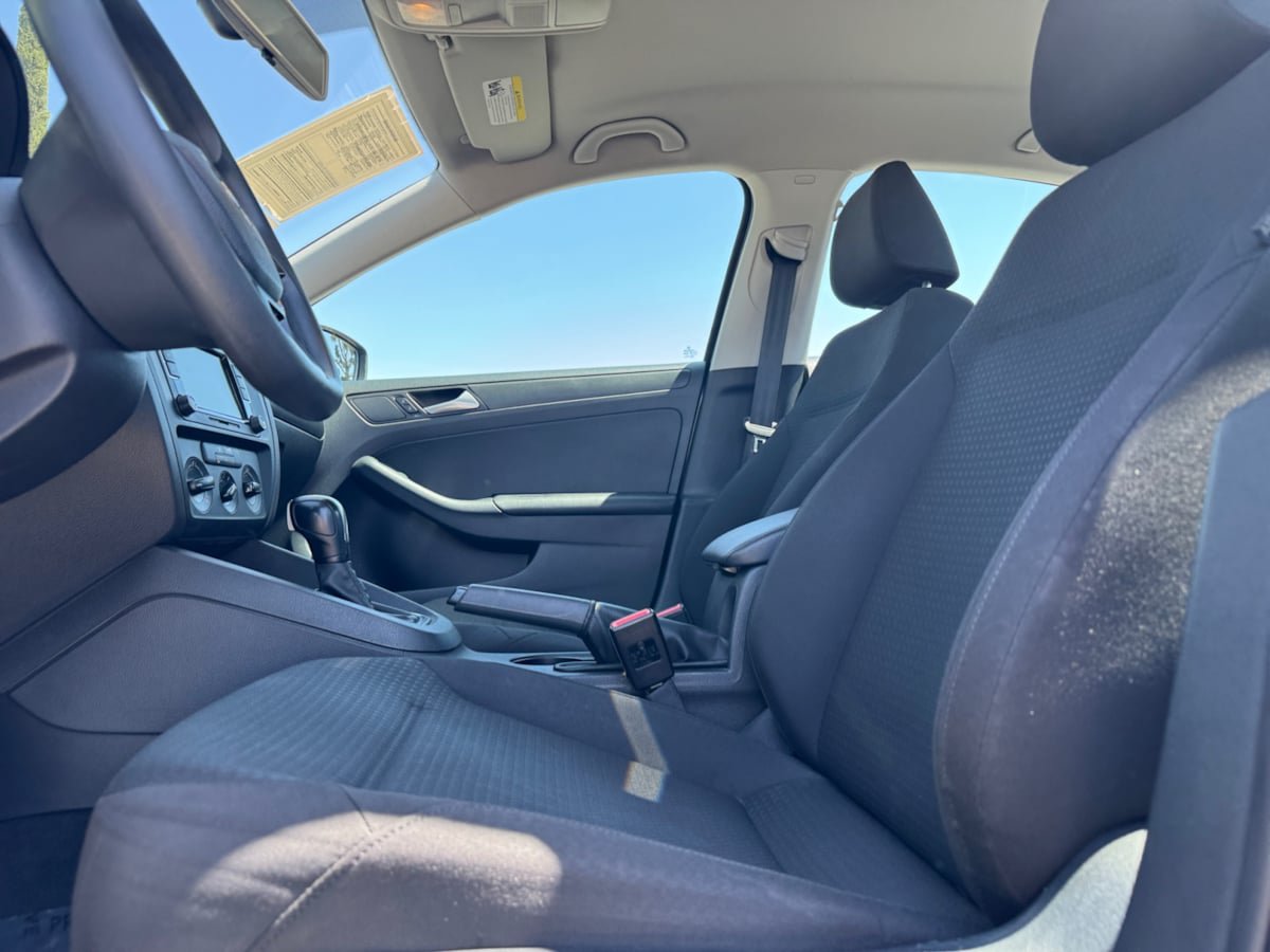 Used 2015 Volkswagen Jetta S FWD image 16
