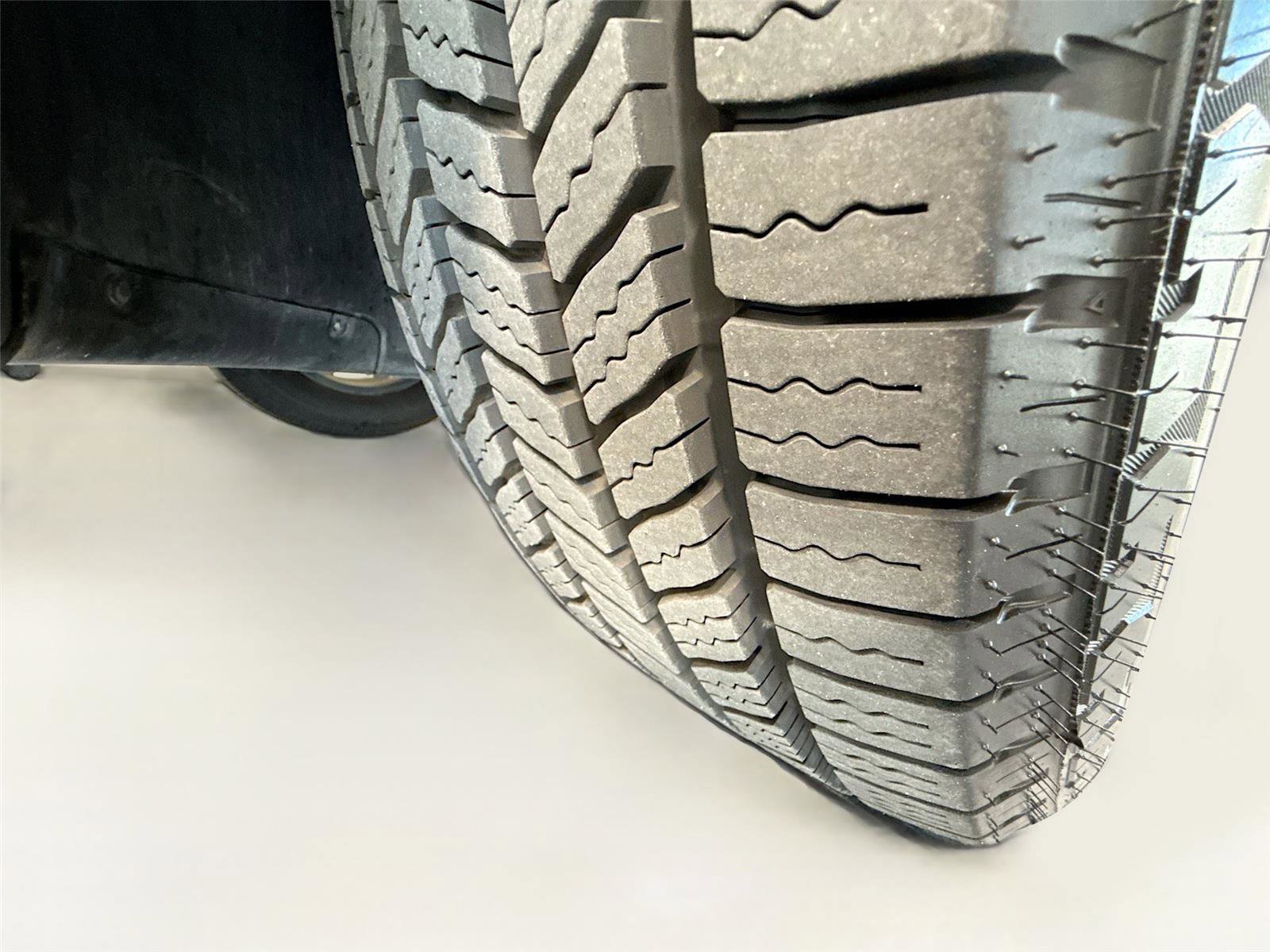 Used 2022 Rivian R1T Launch Edition image 37