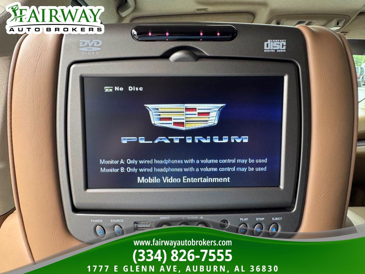 Used 2016 Cadillac Escalade Platinum AWD/4WD image 27