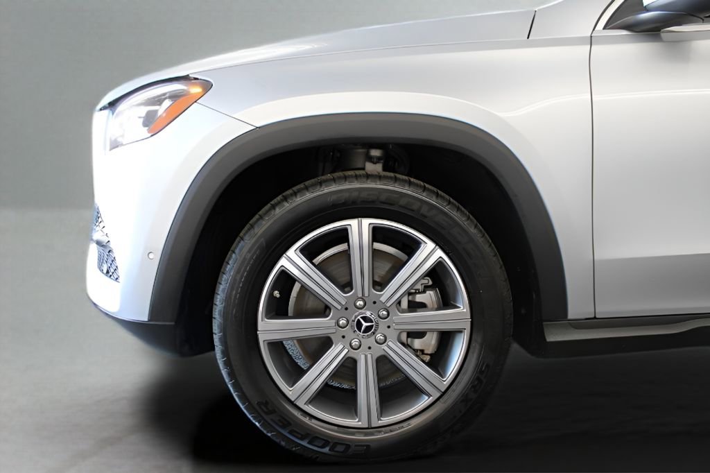 Used 2023 Mercedes-Benz GLS 450 4MATIC image 74