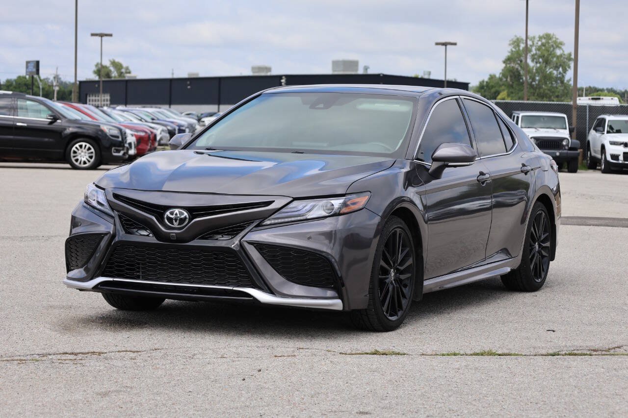 Used 2022 Toyota Camry XSE w/ Navigation Package FWD image 6