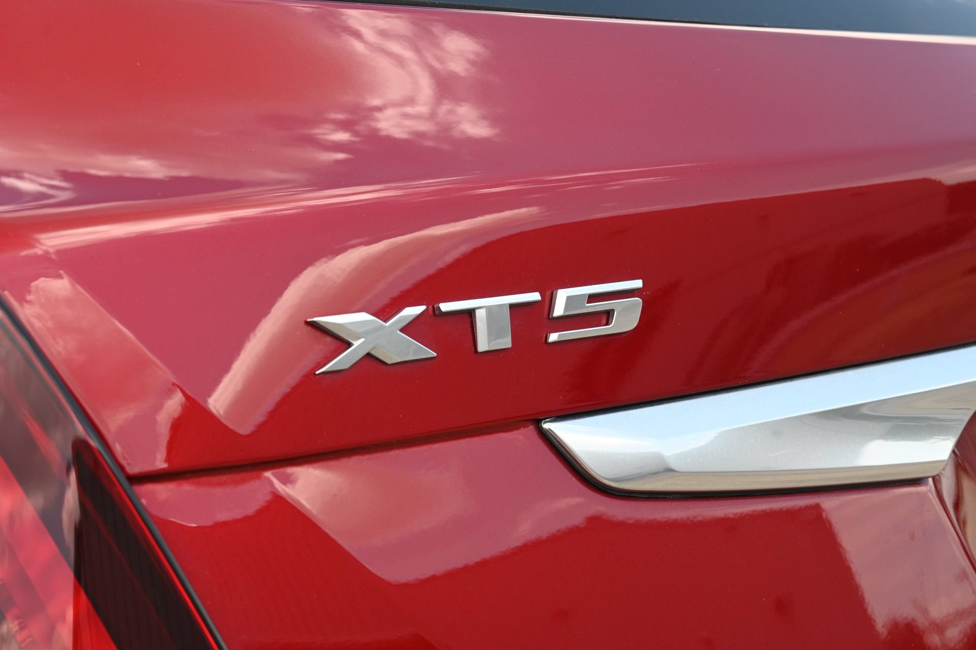 Certified 2025 Cadillac XT5 Luxury FWD image 22