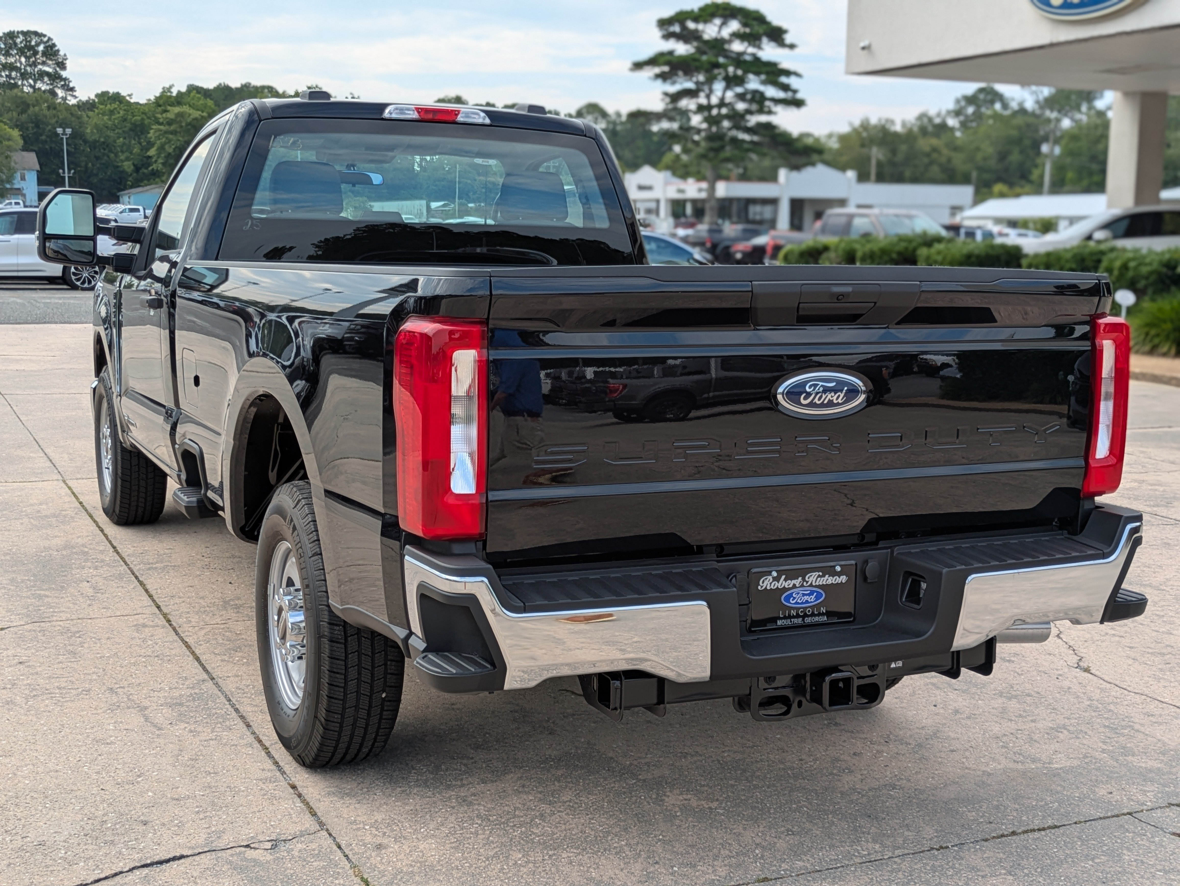 Used 2025 Ford F250 XL w/ XL Chrome Package RWD image 8