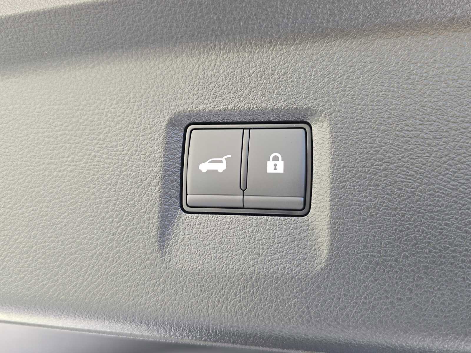 New 2026 INFINITI QX60 Autograph w/ Dark Cargo Package image 11