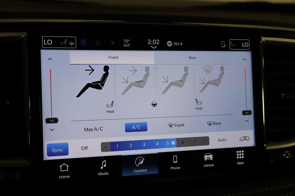 New 2027 Chrysler Pacifica Select FWD image 33
