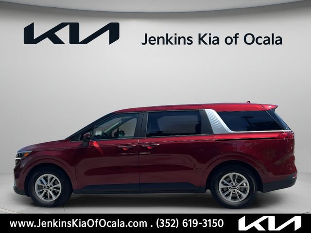 Used 2024 Kia Carnival LX FWD image 7