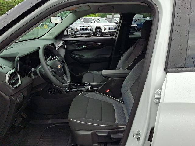 Used 2026 Chevrolet TrailBlazer LT w/ Driver Confidence Package FWD image 13