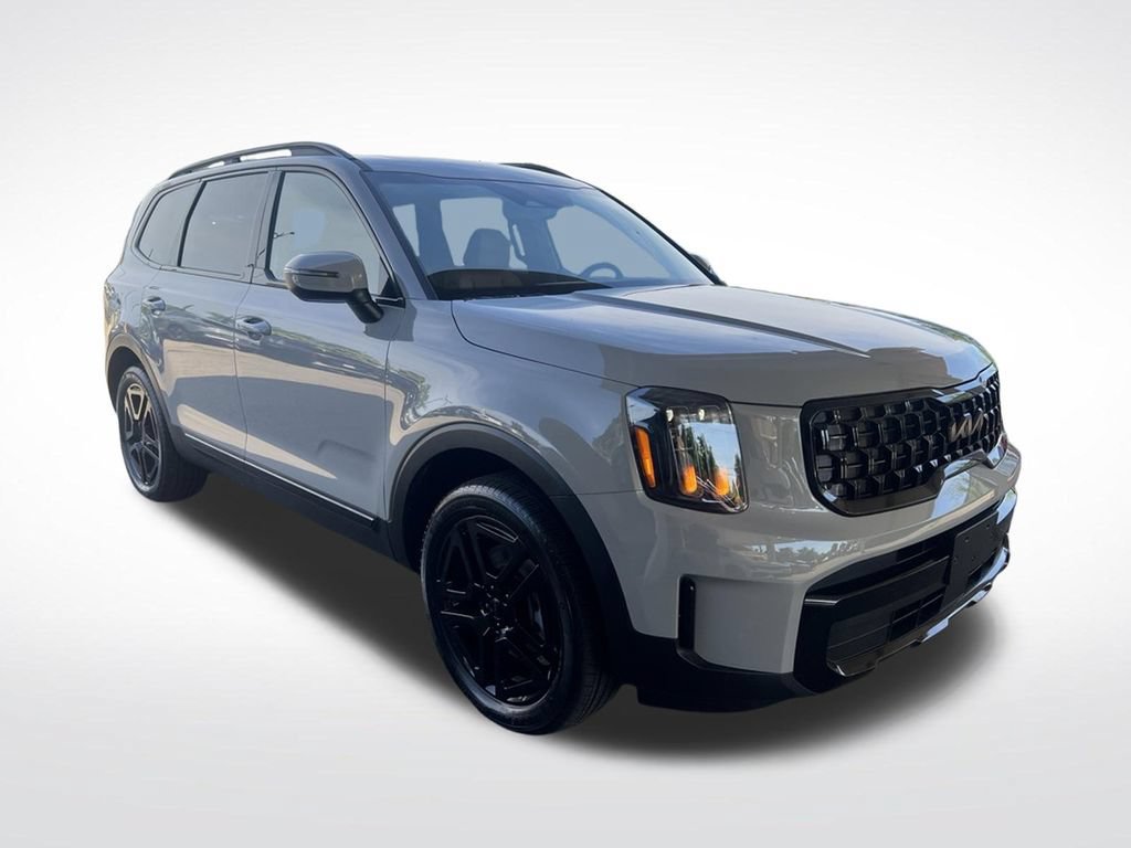 Certified 2025 Kia Telluride EX X-Line AWD/4WD image 3