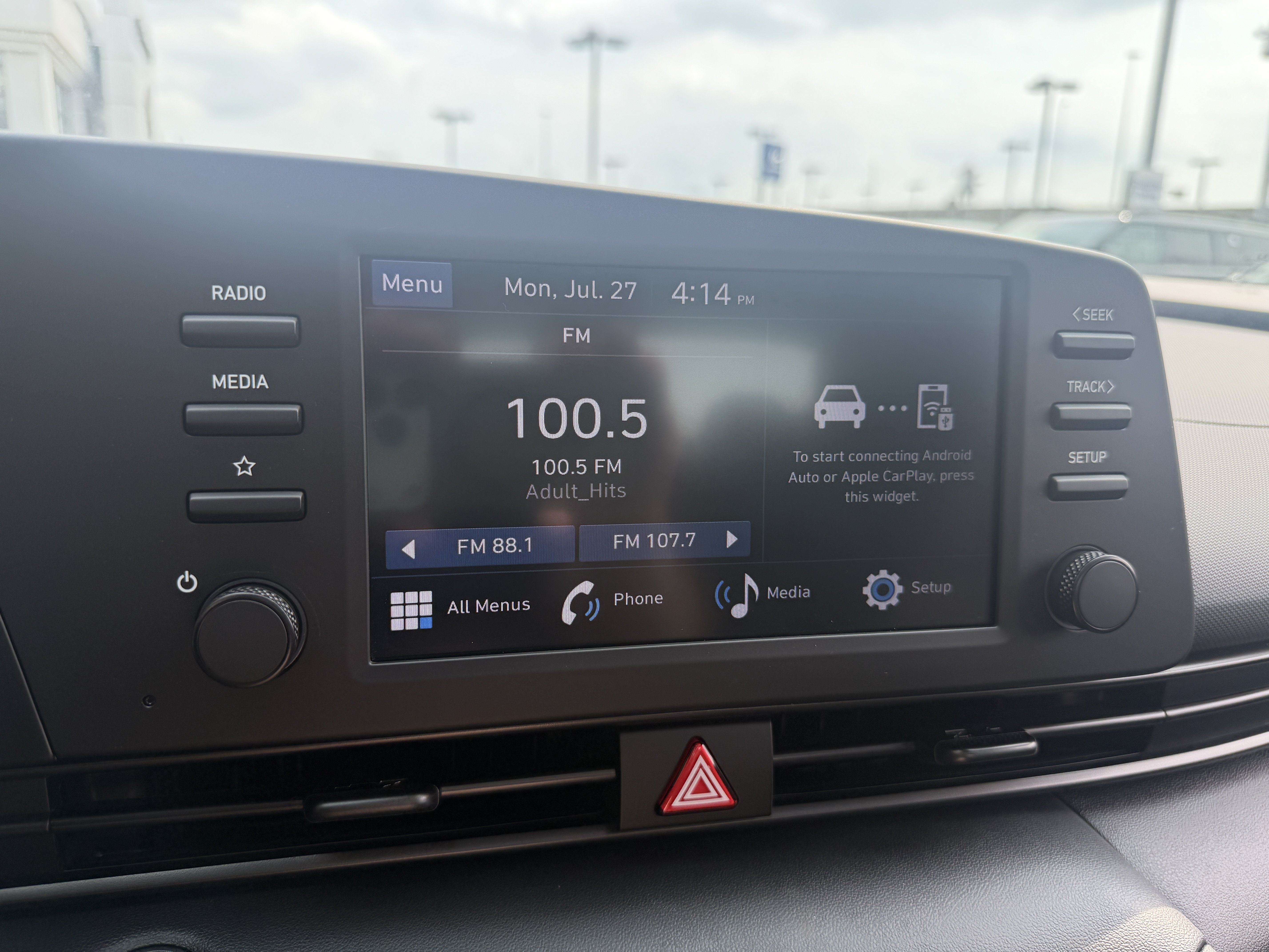 New 2026 Hyundai Elantra SEL Sport FWD image 31