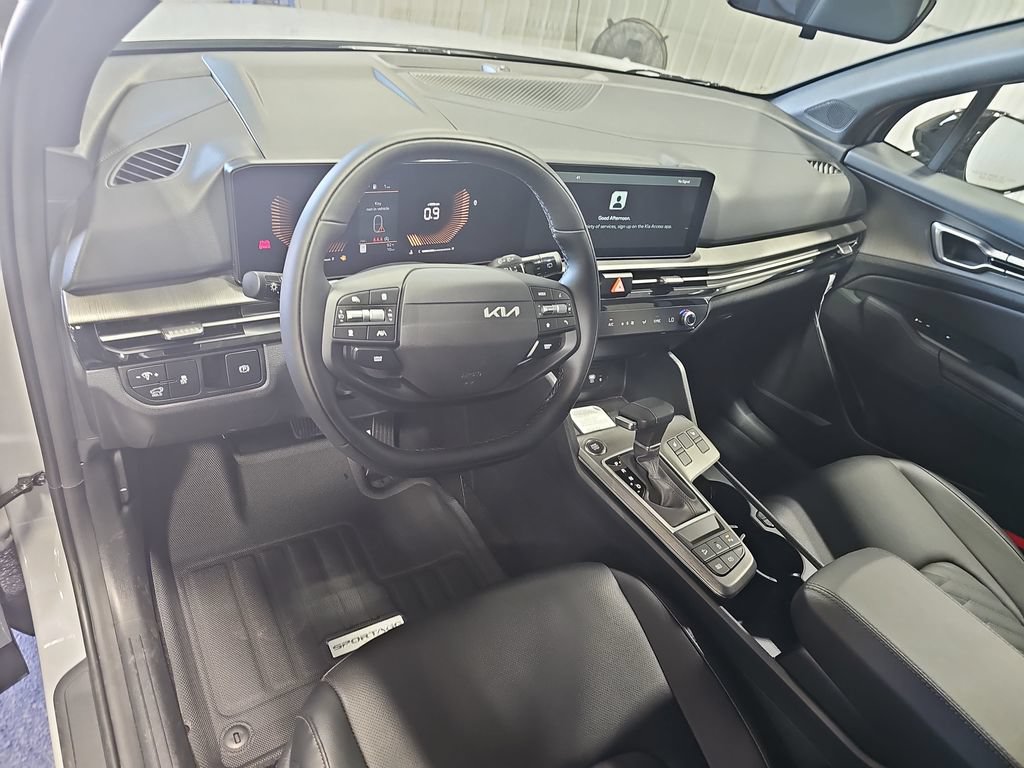 New 2026 Kia Sportage X-Line w/ X-Line Premium Package AWD/4WD image 16