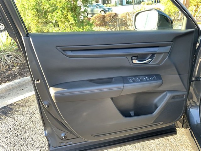 Used 2025 Honda CR-V Sport image 17