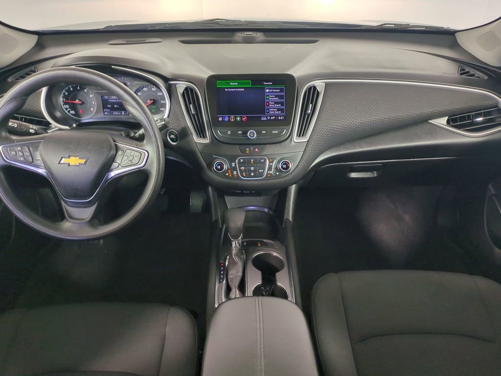 Used 2025 Chevrolet Malibu LT image 15