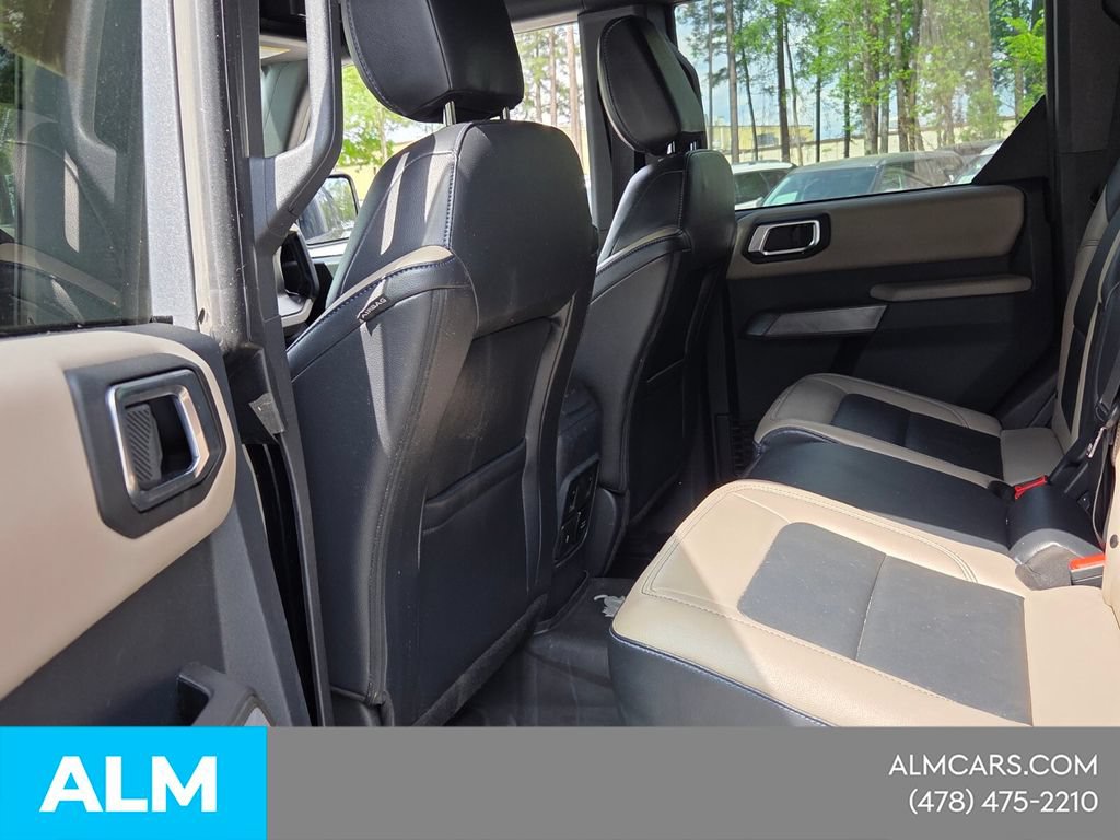 Used 2023 Ford Bronco Wildtrak AWD/4WD image 9