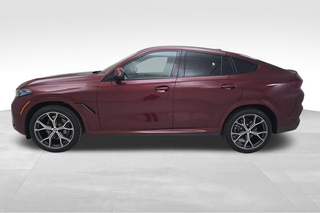 Certified 2026 BMW X6 xDrive40i AWD/4WD image 6