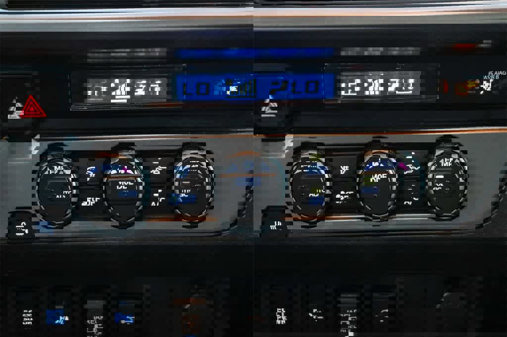 Used 2022 Toyota Tacoma SR5 image 14