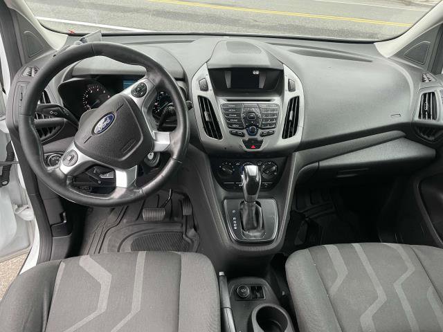 Used 2017 Ford Transit Connect XLT image 7