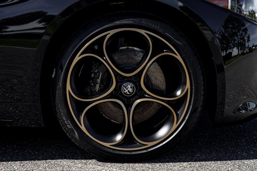 New 2025 Alfa Romeo Giulia AWD w/ Driving Assist Package image 12