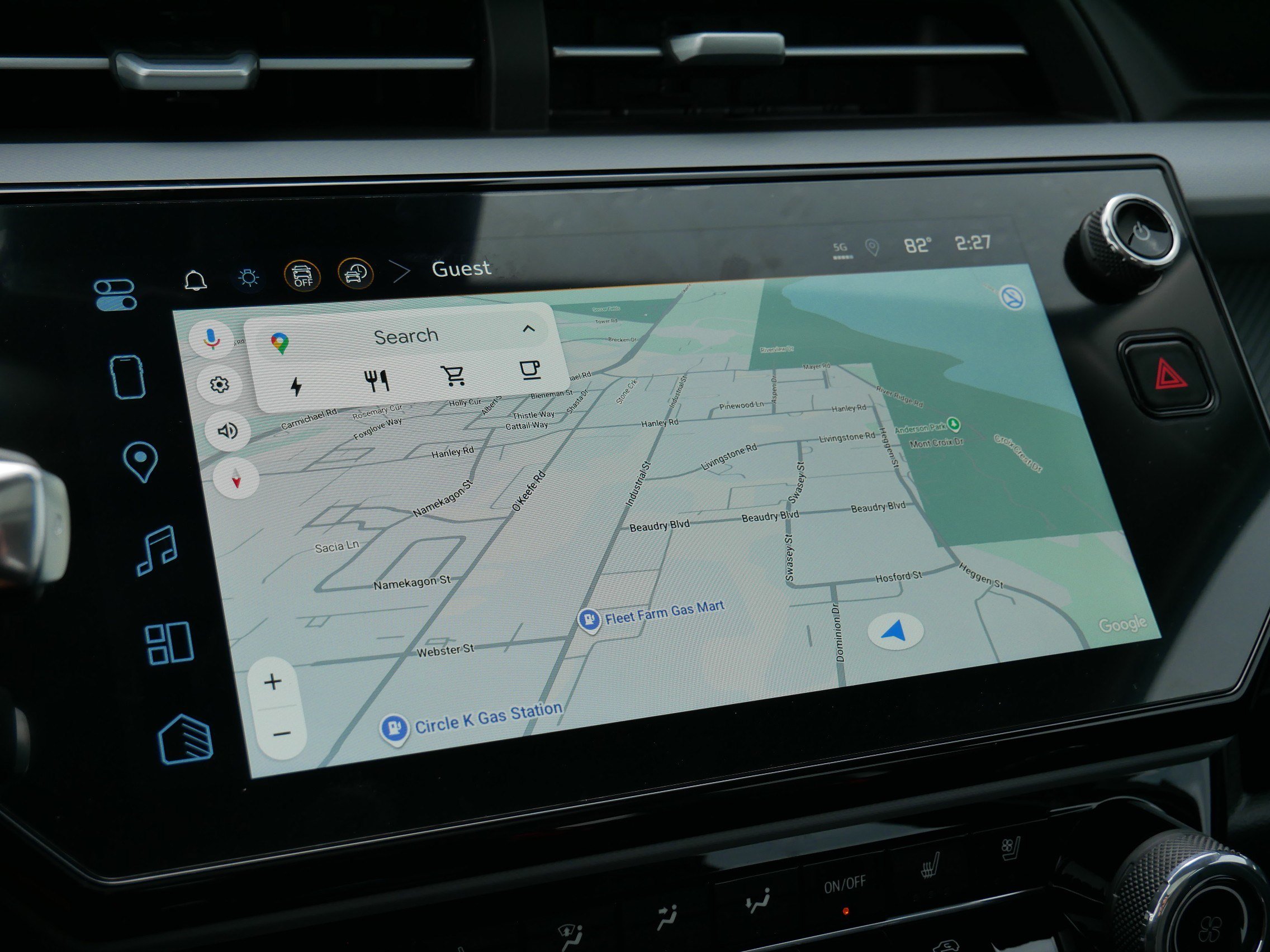 New 2027 Chevrolet Bolt RS w/ Technology Package FWD image 19