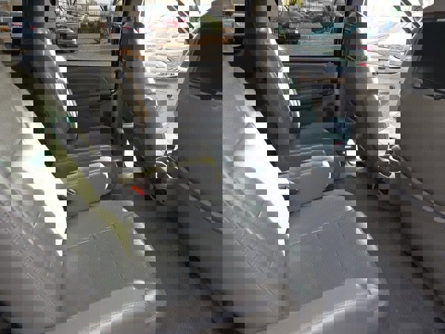 Used 2000 Ford Excursion XLT image 12