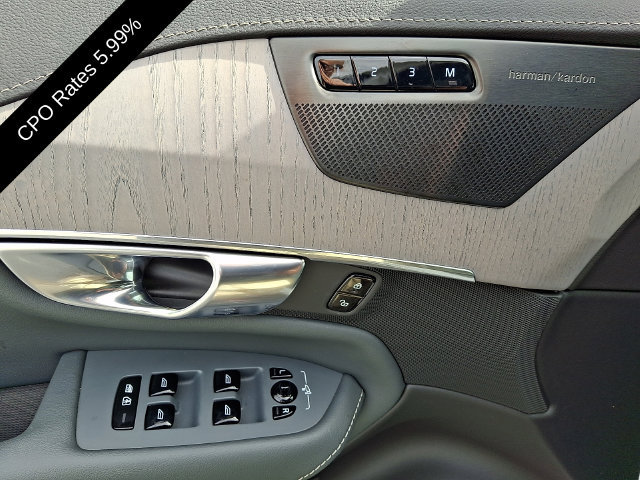 Certified 2024 Volvo XC90 T8 Ultimate w/ Protection Package AWD/4WD image 16