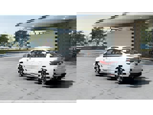 New 2025 BMW i4 xDrive40i image 2