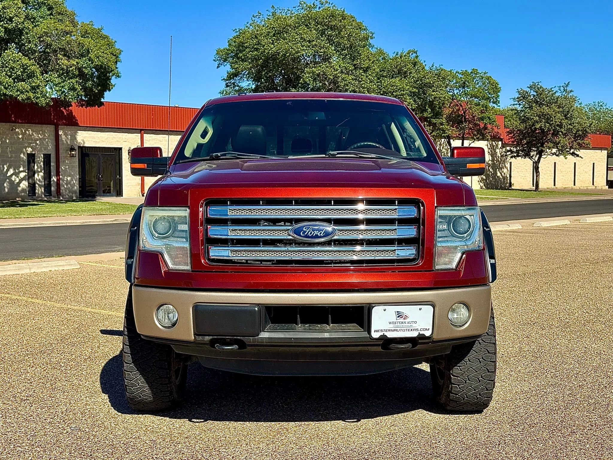 Used 2014 Ford F150 King Ranch w/ King Ranch Luxury Package AWD/4WD image 3
