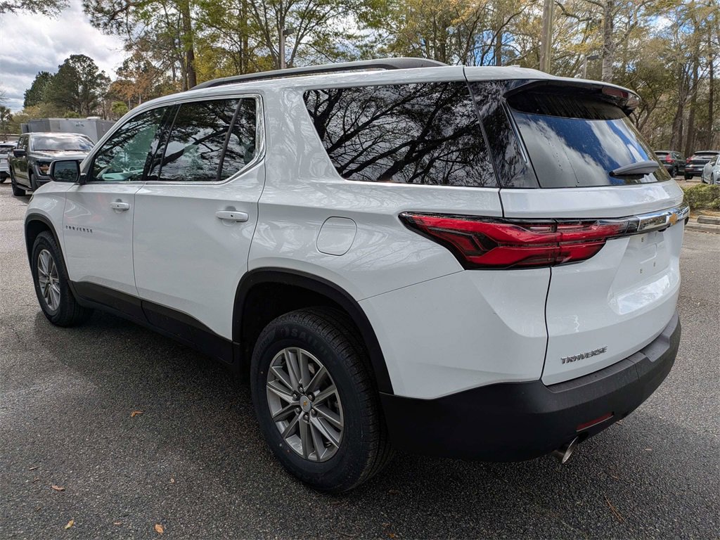 Used 2023 Chevrolet Traverse LT image 6