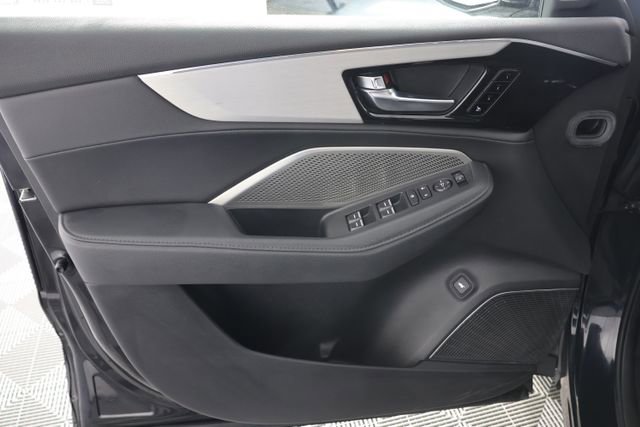 Used 2024 Acura MDX SH-AWD image 28