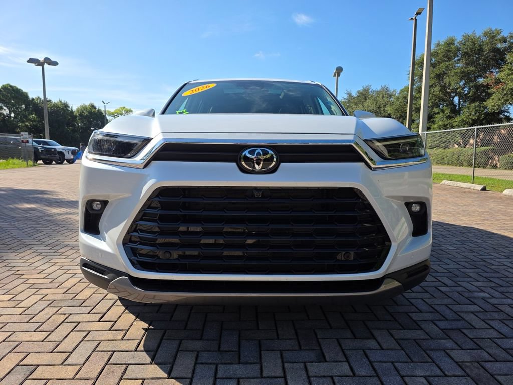 Used 2026 Toyota Grand Highlander AWD image 2