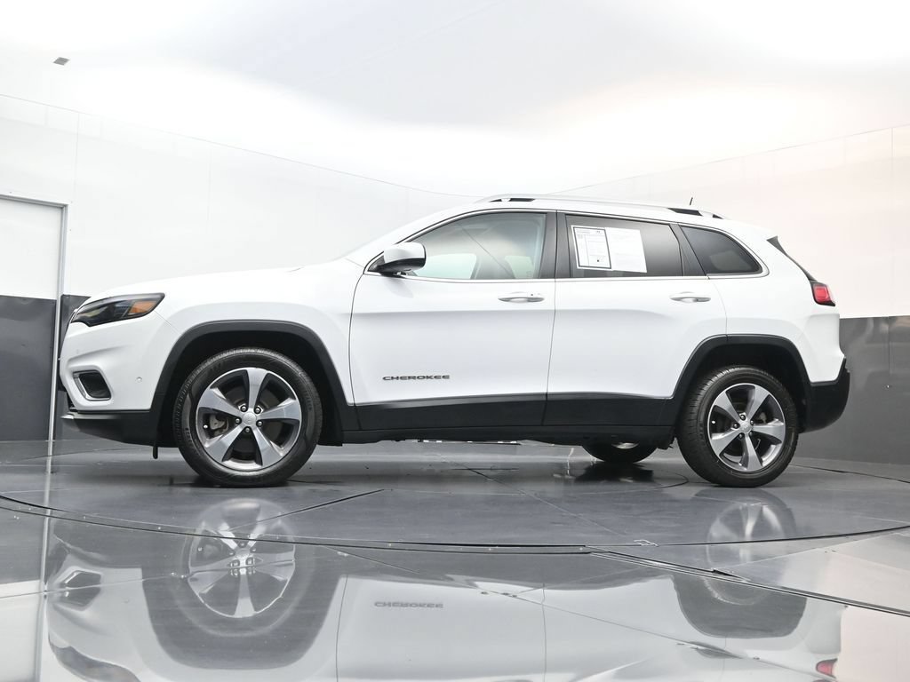 Used 2020 Jeep Cherokee Limited w/ Technology Group FWD image 27