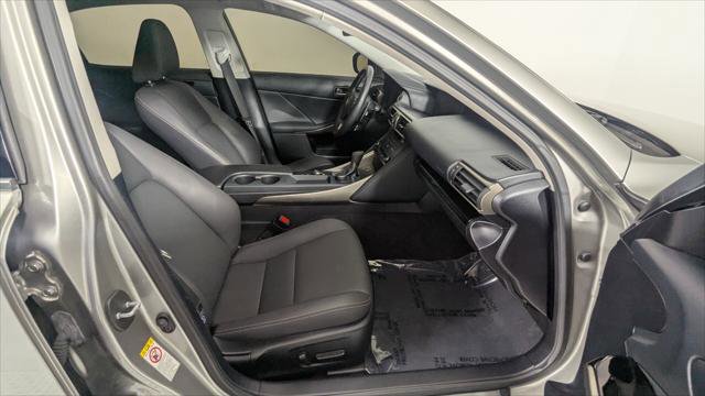 Used 2019 Lexus IS 300 w/ Premium Package RWD image 23