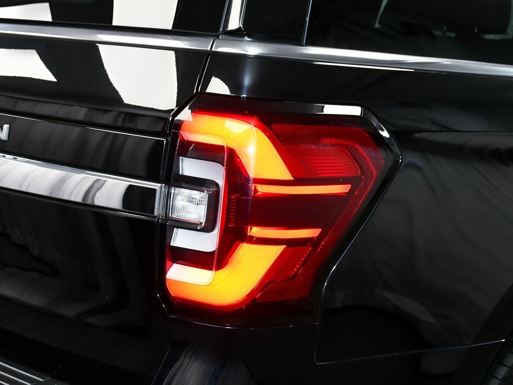Used 2023 Ford Expedition Limited image 85
