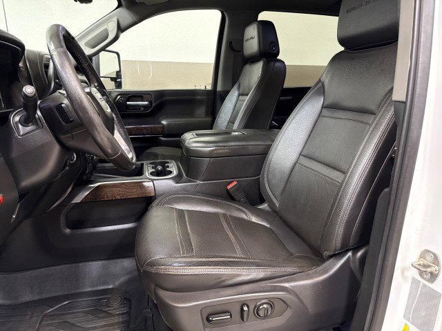Used 2020 GMC Sierra 3500 Denali w/ Denali Ultimate Package image 17