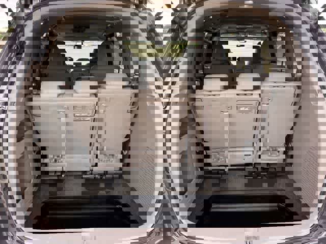 Used 2016 Honda Odyssey Touring Elite image 20