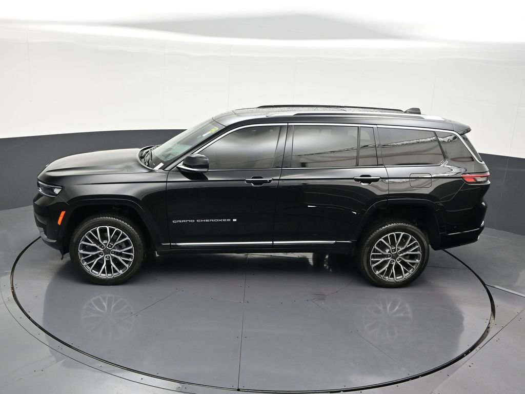Used 2021 Jeep Grand Cherokee L Summit AWD/4WD image 18