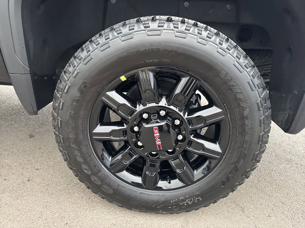 New 2026 GMC Sierra 2500 AT4 w/ AT4 Premium Plus Package image 35