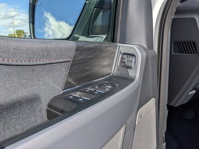 New 2025 Ford F150 Lariat w/ Equipment Group 502A High AWD/4WD image 19
