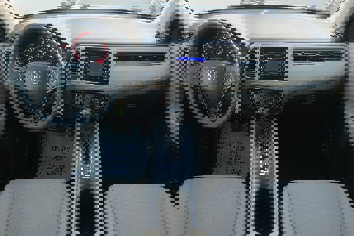 Used 2017 Honda HR-V LX image 20