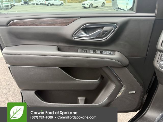 Used 2024 Chevrolet Tahoe Z71 w/ Luxury Package image 23