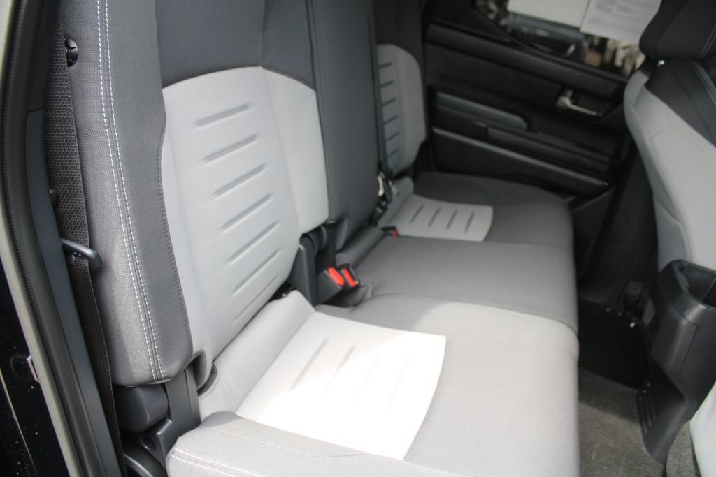 Used 2024 Toyota Tacoma TRD Sport AWD/4WD image 8