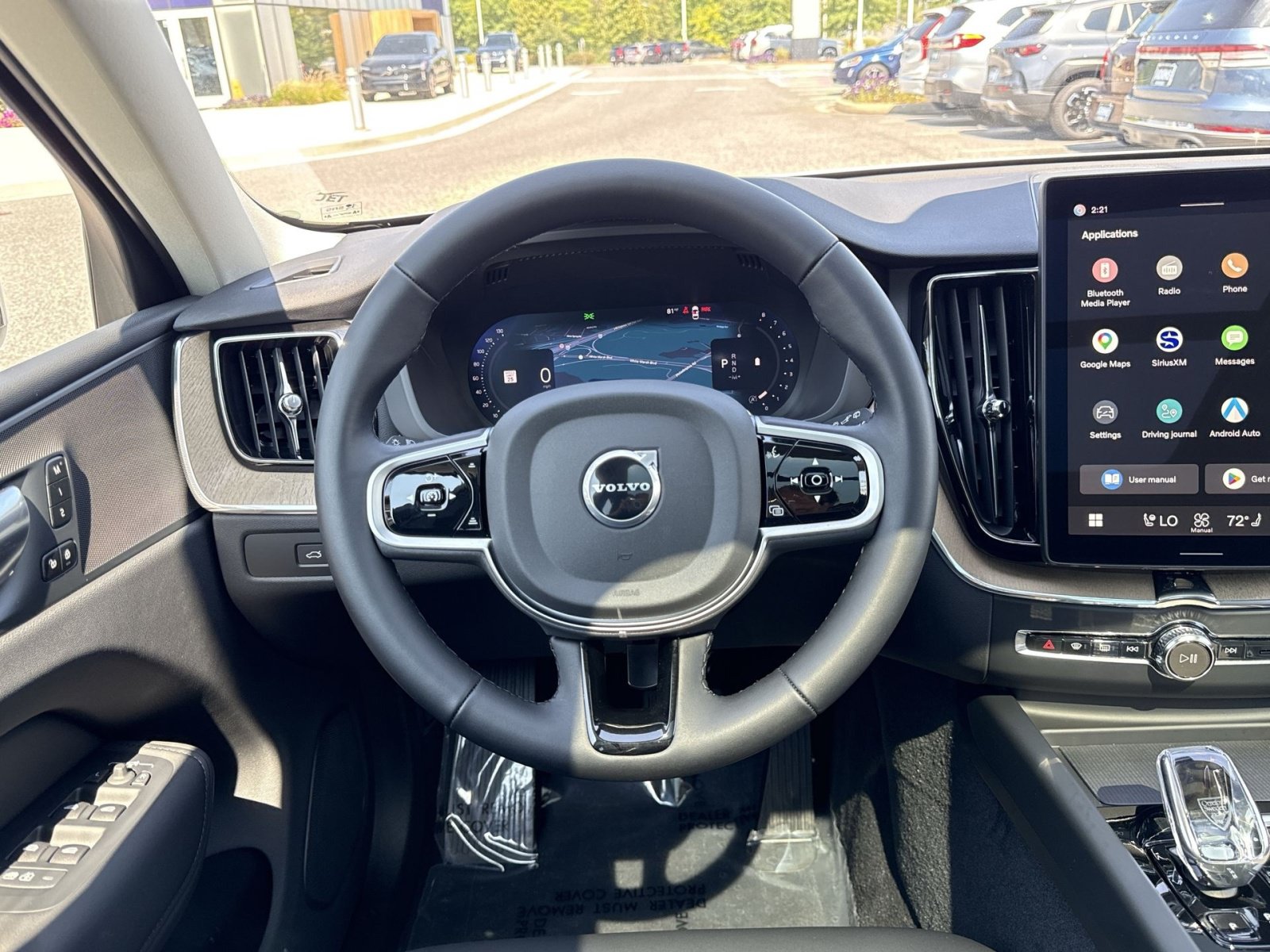 New 2026 Volvo XC60 B5 Plus w/ Protection Package Premier AWD/4WD image 24