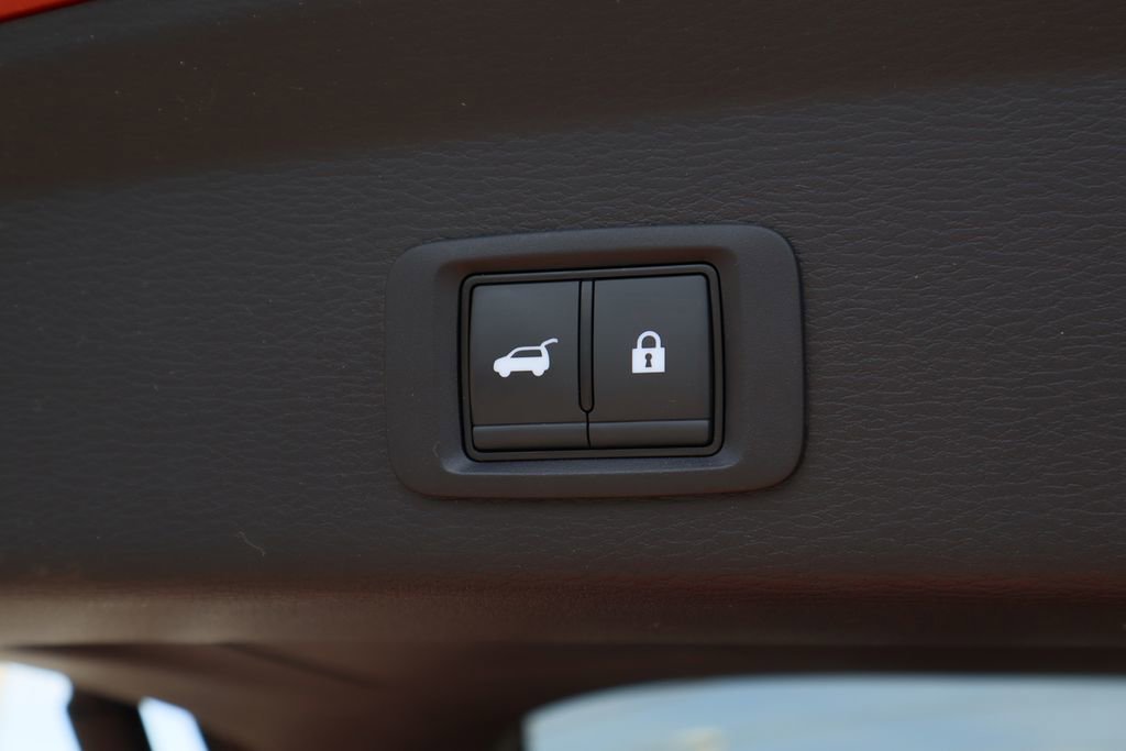 Used 2025 Mitsubishi Outlander SE FWD image 26