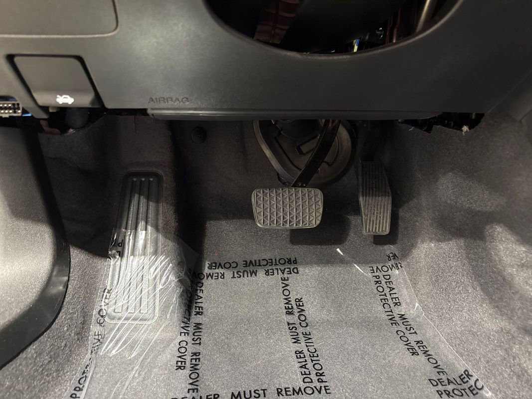 Used 2025 Chevrolet Malibu LT image 98